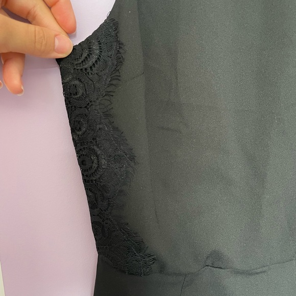 Forever 21 black sleeveless romper - Picture 8 of 8